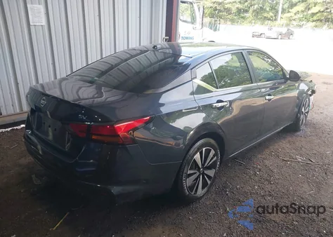 2021 Nissan Altima Sv z USA, uszkodzony, nr VIN 1N4BL4DV5MN418226